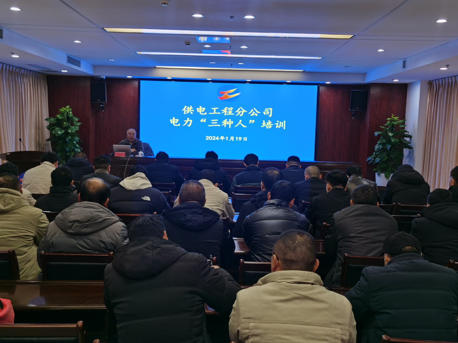 1705905557701090902.jpg 176150fef2ce24251264ca9467d4507.jpg